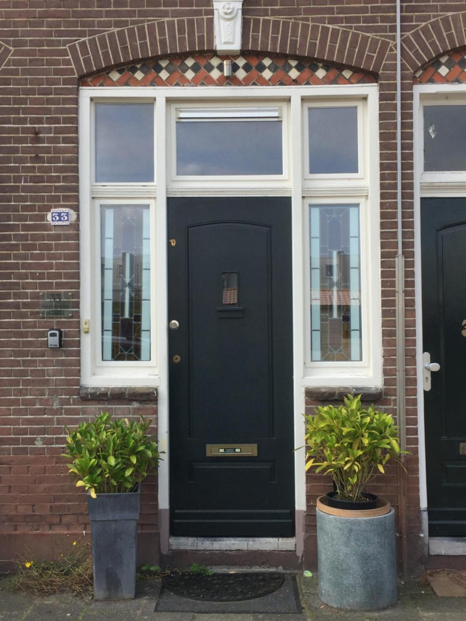 Cessinas Bed & Breakfast Groningen Eksteriør bilde