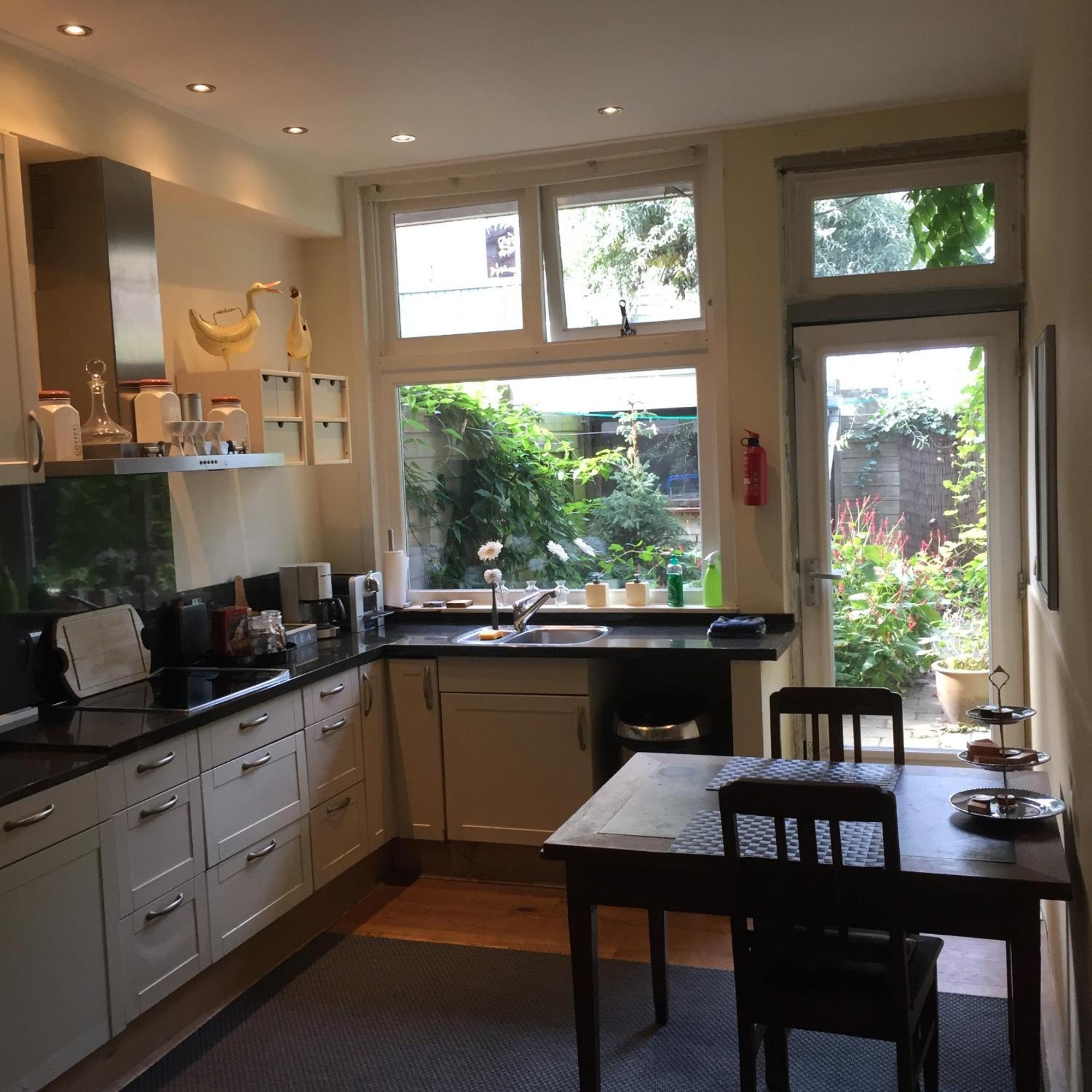 Cessinas Bed & Breakfast Groningen Eksteriør bilde